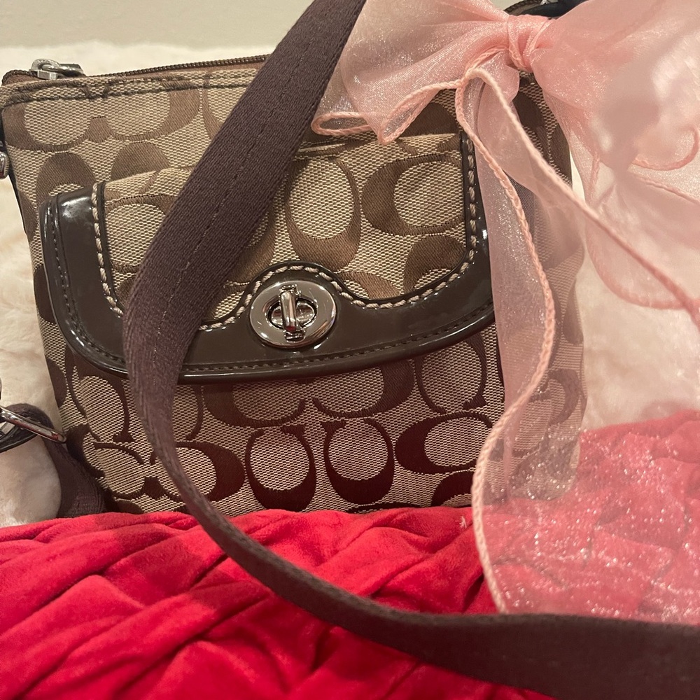 Coach Tan and Brown Signature Crossbody Bag like New no tags